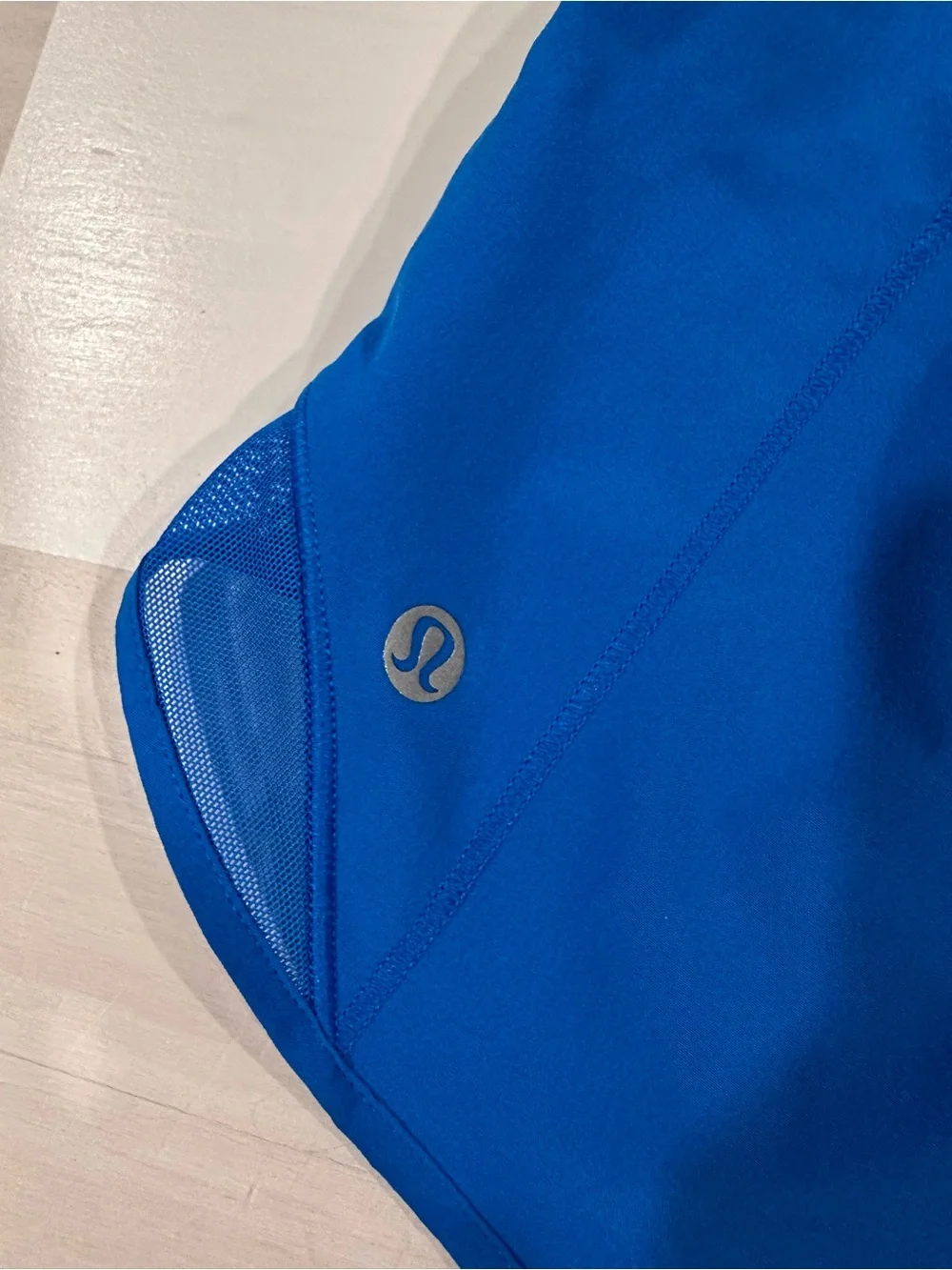 lululemon hotty hot high rise short 4” long poolside/pipe dream blue 6 W7AYXT